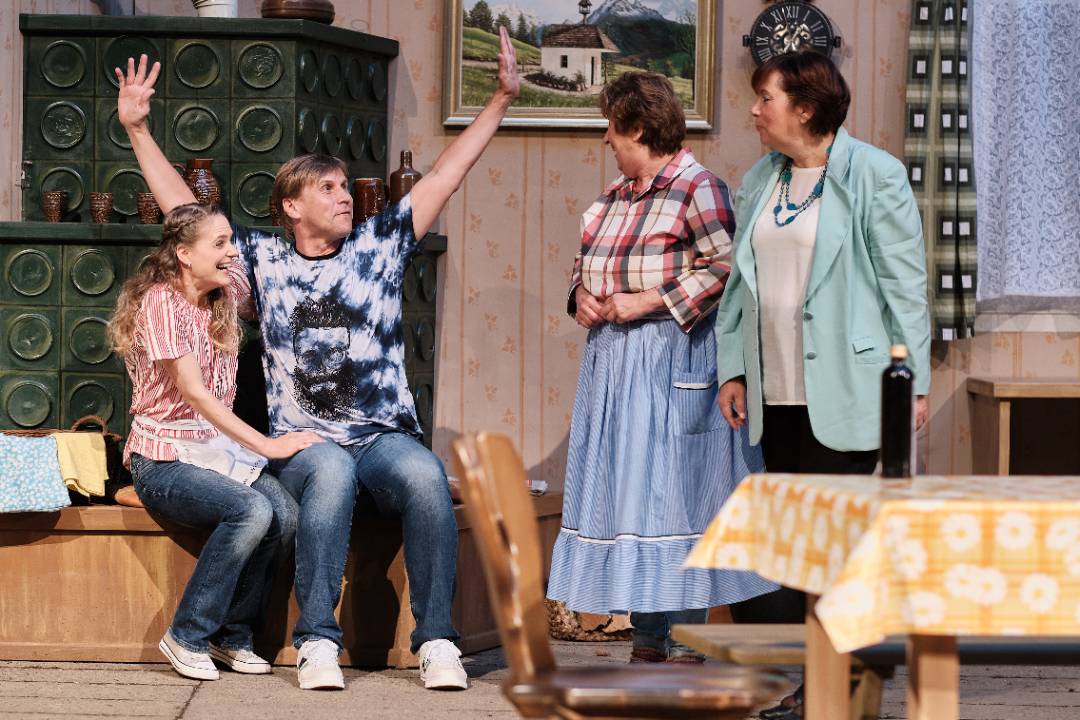 /userdata/chronik/2019/Das sündige Dorf/20192392_C1_1.jpg